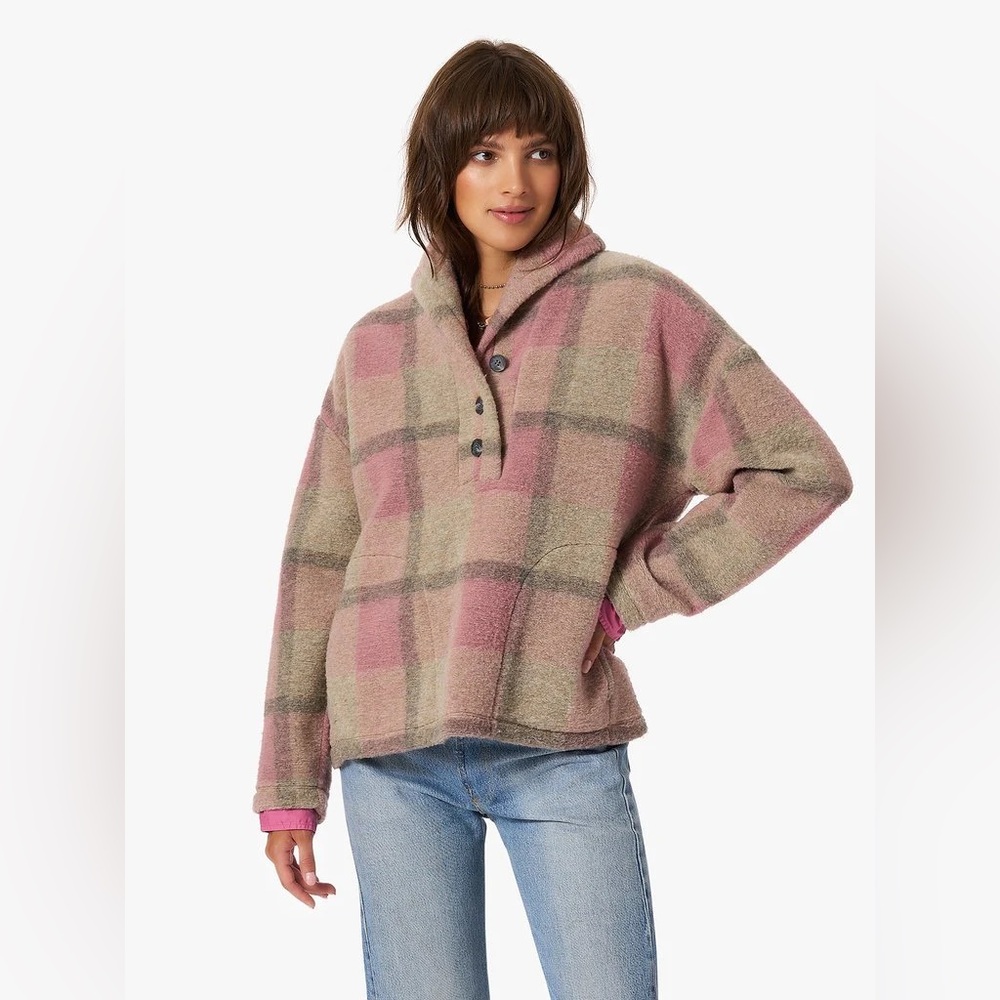 XíRENA- Karsyn Pullover in Mink Rose